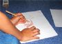 Meist zeigt sich schon recht fr�h, ob Kinder links- oder rechtsh�ndig sind. 